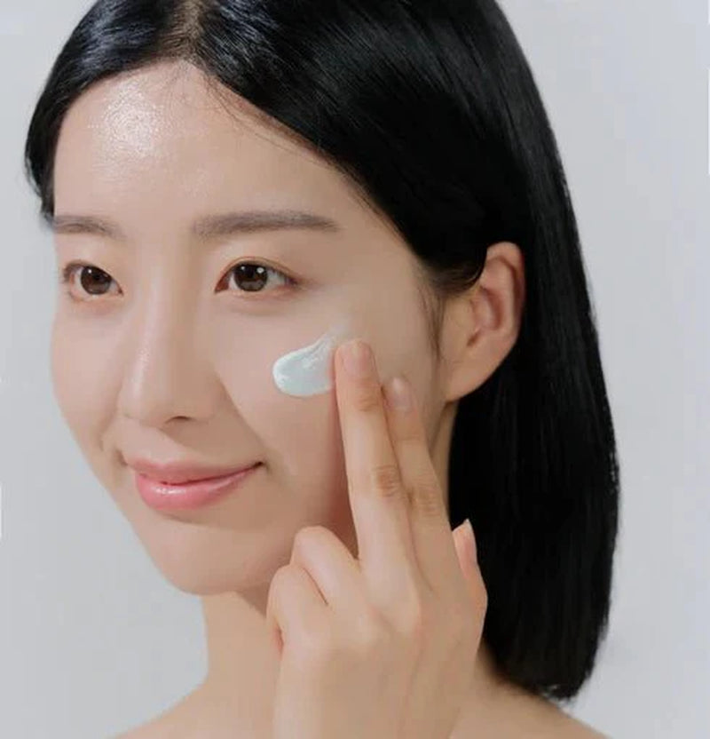 Madagascar Centella Hyalu-Cica Water-Fit Sun Serum [50Ml]